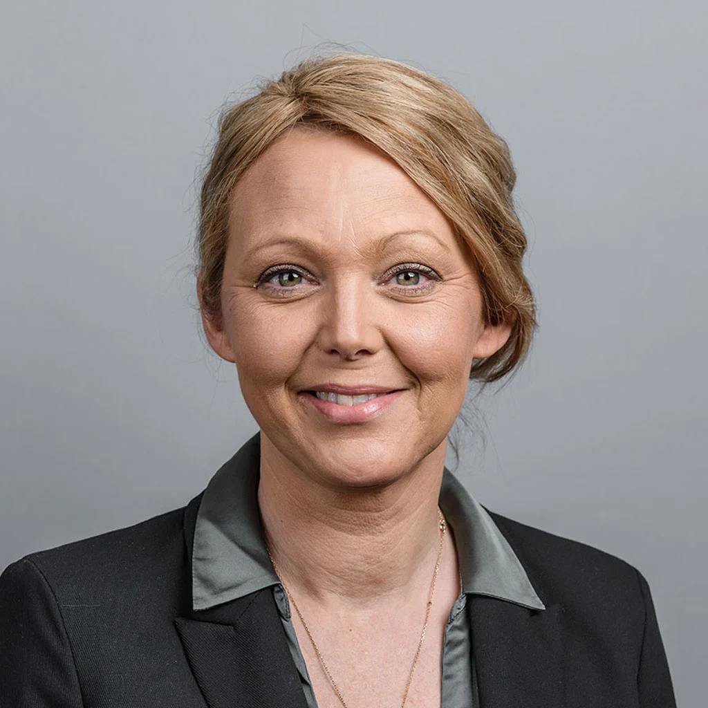 Karin Coyras